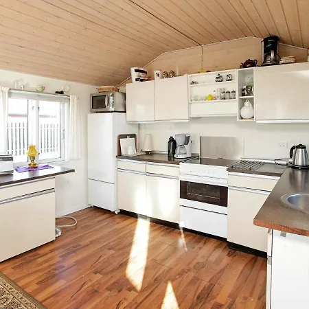 Adorable Holiday In With Barbecue *